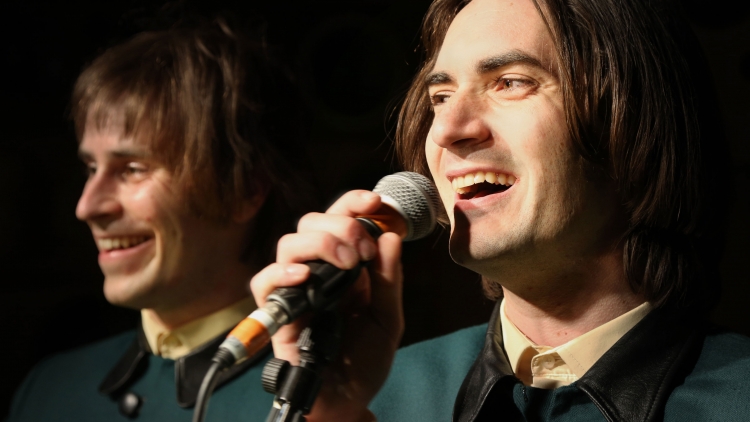 Sunny Afternoon: ★★★★★ from Daily Express