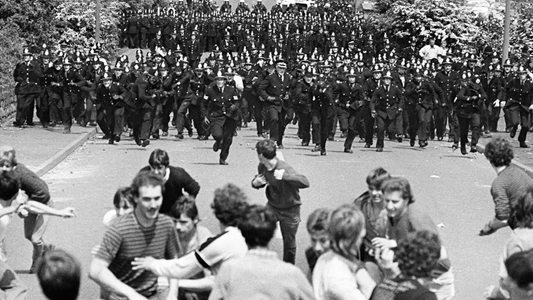 Wonderland: A timeline of the 1984/5 Miners' Strike