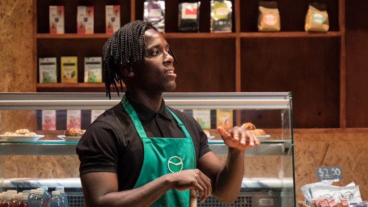 GLORIA: ★★★★ FROM FINANCIAL TIMES