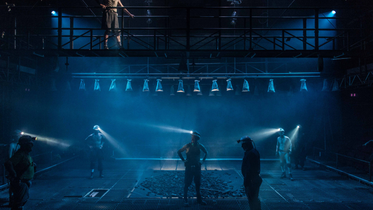 Wonderland: ★★★★ from the Daily Mail